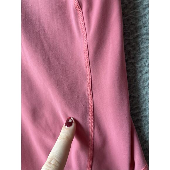 Lululemon Tank Top Medium 8 Mesh Panel Wide Strap Stretchy Salmon Pink Athletic - Picture 14 of 16